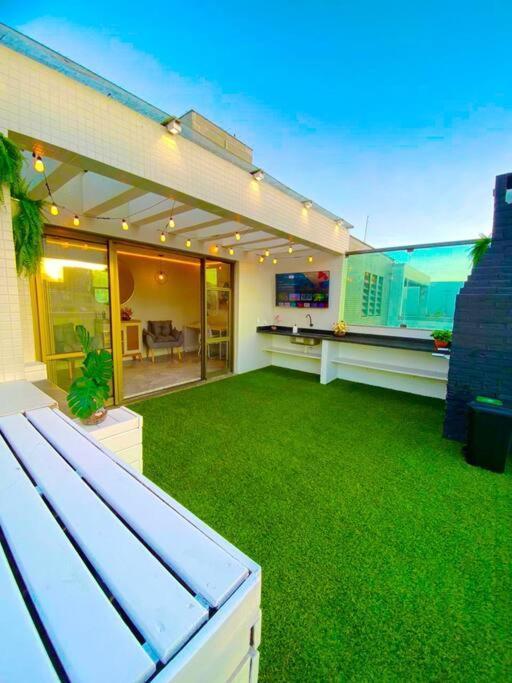 Apartamento Exclusive Beachfront Penthouse: Private Pool, Amazing View *